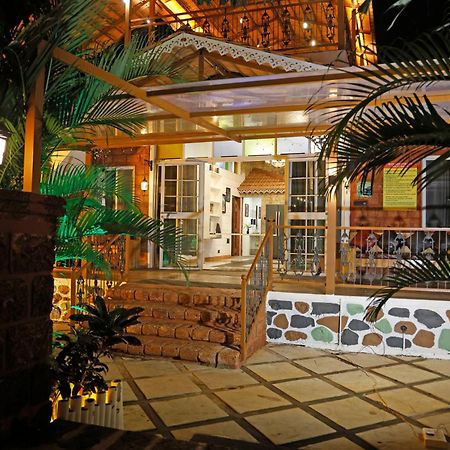 Hot - House Of Travellers, Lonavala By Mody Stays エクステリア 写真